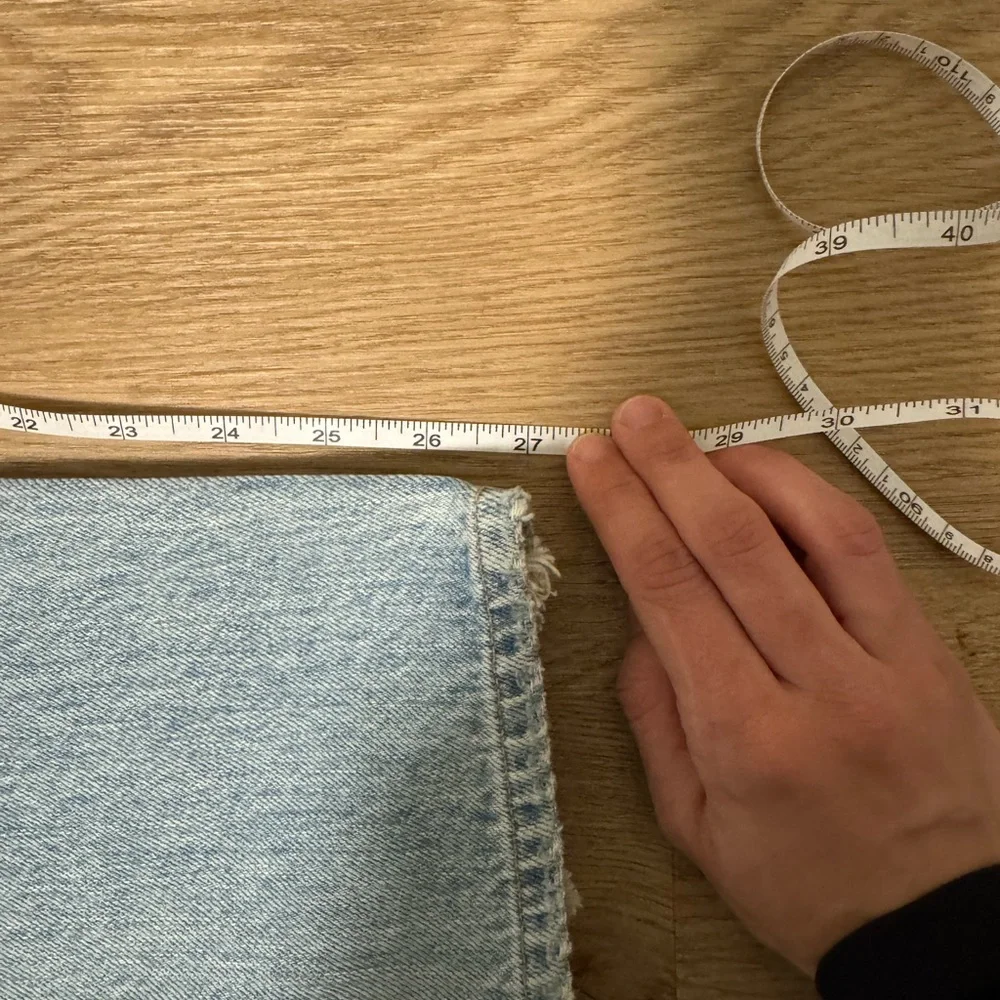 Agolde Riley Crop Jeans - Picture 6 of 13